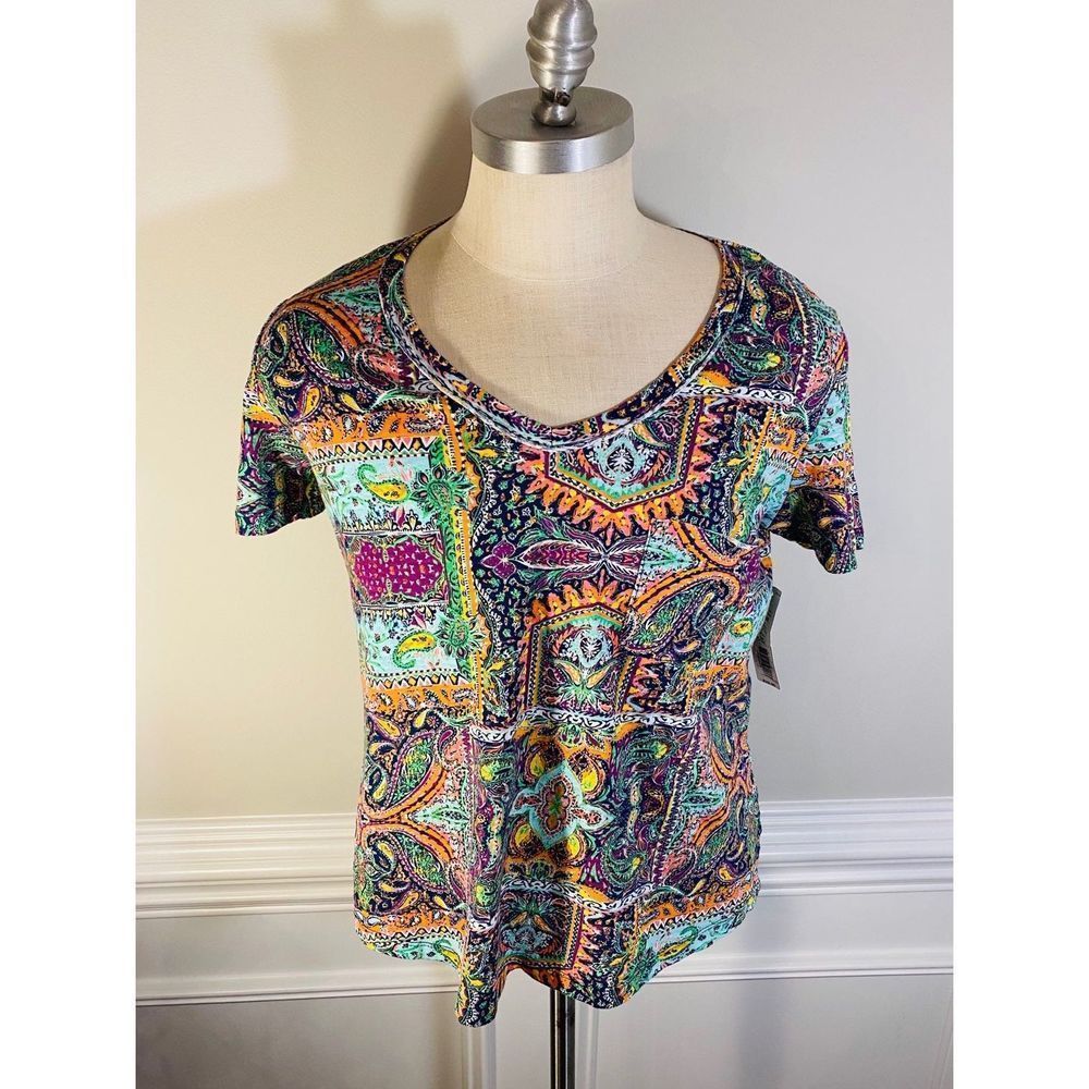 STUNNING! Ladies PATCH BATIK pullover top(90) - Picture 1 of 10
